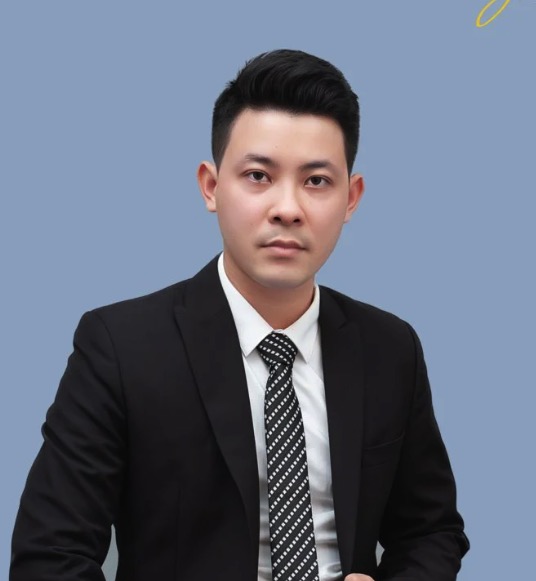 CEO Trần Hòa